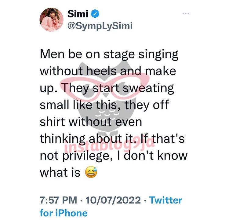 Simi Shares Why Male Artists Are Privileged Than Female Artists When Performing
