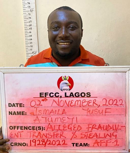 Alleged N1.4bn Fraud: Kogi Politician Smiles As EFCC Moves Him And Two Other Suspects From Abuja To Lagos (Photos)